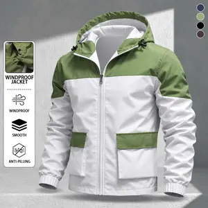 American-style three-tone colorblock men’s hooded windbreaker jacket with large pockets, new for spring/autumn, color-block shoulder design casual outerwear, suitable for young and middle-aged trends, zip closure at hem, cardigan-style open front, wear-re