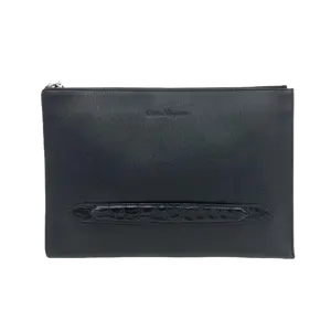 Pre-owned SALVATORE FERRAGAMO Leather Shoulder Bags 13.78'' R1149 Shoulder Bag C1366974743 0321 T4 Kay