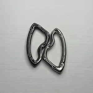 Viral Locking D-Shaped Carabiner, Worried about dropped keys on the go?, Heavy-duty spring lock secures backpack, belt & water bottle, rustproof multi-use clip as a trendy everyday accessory