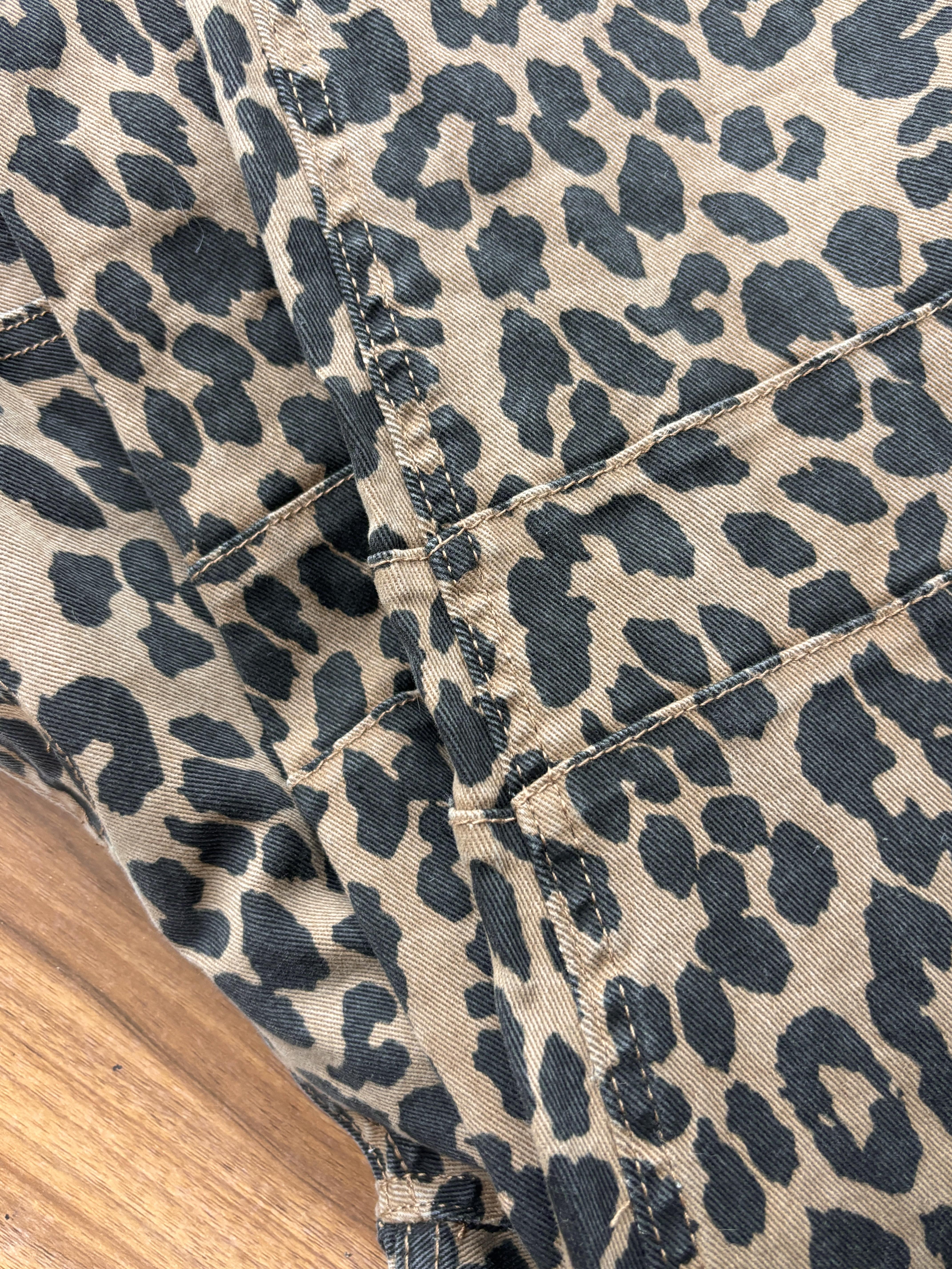 Chouyatou Barrel Jeans Women Wide Leg Cropped Jeans Y2k Mid Rise Baggy Jeans Boyfriend Denim Pants Harem Pants Vintage Breathable SpringStatements Chouyatou Barrel Jeans Women Wide Leg Cropped Jeans Y2k Mid Rise Baggy Jeans Boyfriend Denim Pants Harem Pants Vintage Breathable SpringStatements