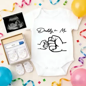 Soft Baby Bodysuit Daddy And Me Handprint Design 100% Pure Cotton Non-Irritating Snap Closure Breathable Stretchy Perfect For Gifting & Everyday