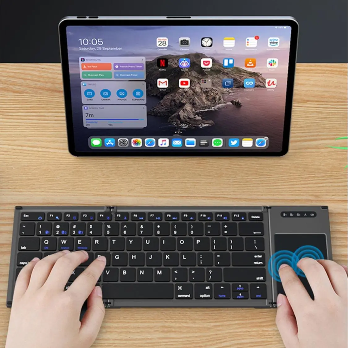 Ultra-thin Wireless Gaming Keyboard, Folding Wireless Keyboard, 1 Count Foldable Bluetooth-compatible Tablet Keyboard, Portable High Sensitivity Touch Screen BT Keyboard, Tablet & Computer Accessories, Gaming Accessories