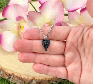 Dainty Black Tourmaline Heart Necklace, Minimalist Raw Healing Crystal Necklace, Gemstone Choker, Natural Stone Pendant Necklace, Protection Necklace for Women Gift, Rough Stone Necklace, Necklaces for Women, Birthday Witchy Gift Female