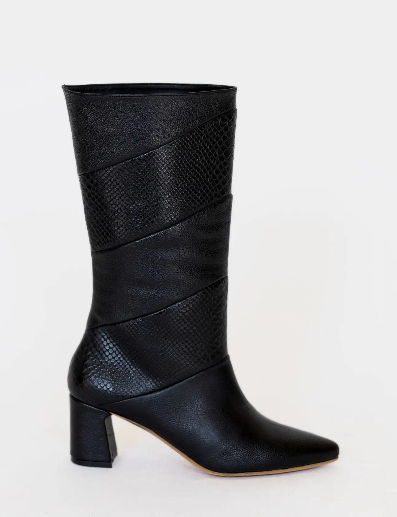 Stivali Elea heeled boots in black leather
