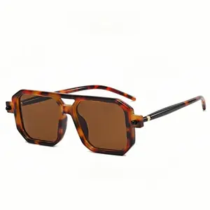 〖Summer Turn Up〗1 PCS Vintage Square 70s Flat Aviator Sunglasses Women Men Classic Retro Stylish Frame UV400 Sunglasses Trendy Beach Eyewear