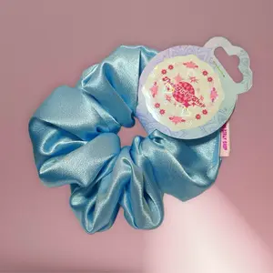 SCRUNCHIE - Blue Sky (Size: Large) / Silk