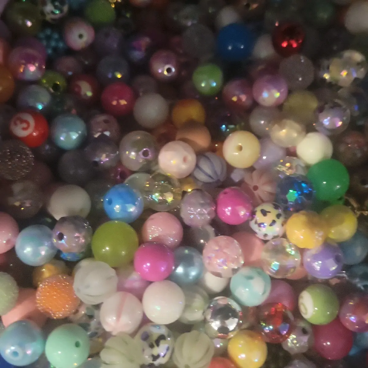 Bead Scoops 15mm and 20mm - 40-50pcs and 20-30pcs per scoop