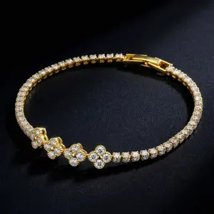 VAELUME Original 18K Gold Plated Clover Tennis Bracelet, 5A VVS D-Color Zircon, Sparkly Iced Out Lucky Chain for Daily Wear, Perfect for Daily Wear, Anniversaries,Birthday Gift for Women and Girls #B18811.