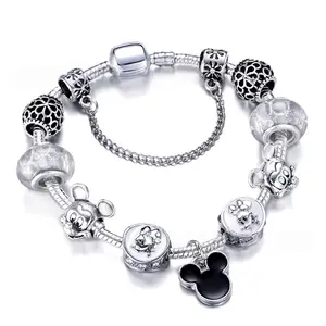 Disney Mickey Bracelet - Unisex Design with Unique Mickey Charms & Beads Featuring Iconic Mickey Mouse Motifs