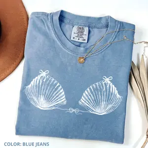 Comfort Colors Vintage 90s Seashell TShirt, Ocean Lover Tee, Trip TShirt, Mermaid T-Shirt, Preppy Coastal Aesthetic Tee, Coquette Bow Beach T-Shirt
