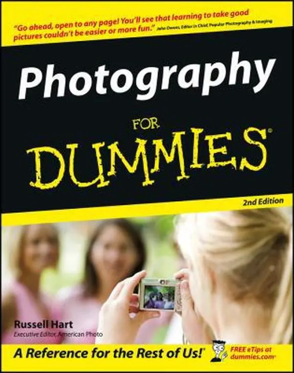 USED-Photography for Dummies (For Dummies Series) by Russell Hart (Paperback)