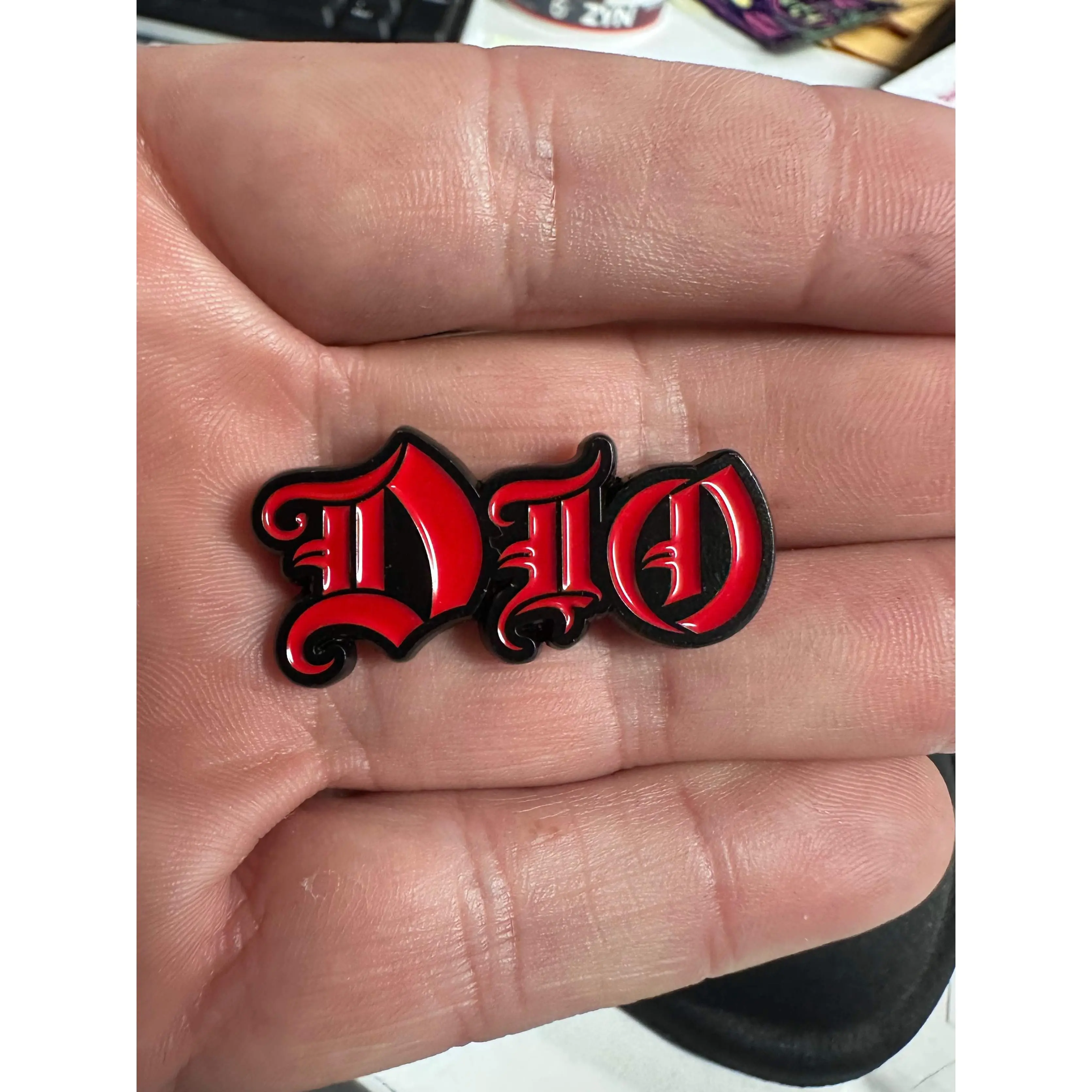Dio pin