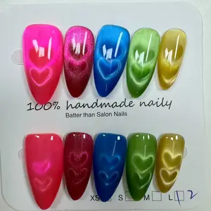 Pastel eating hearts cat eye hand made press on nails