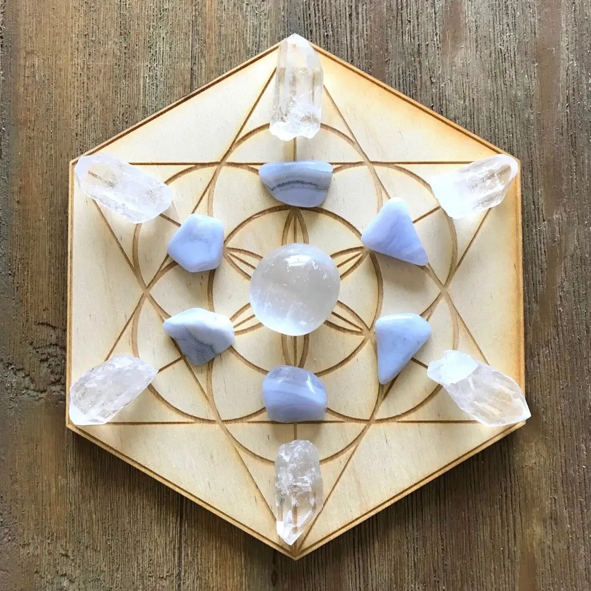 Complete Crystal Grid for Serenity and Peace