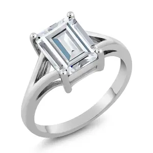 Gem Stone King White Moissanite Solitaire Engagement Ring For Women | 2.52 Cttw | 925 Sterling Silver | Emerald Cut 9X7MM | Wedding Anniversary Promise Ring