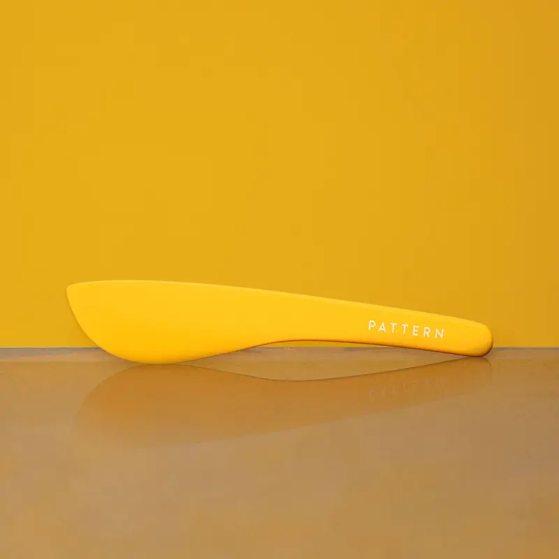 PATTERN Beauty Spoontula | No-Waste Hair Spatula for Masks, Gels & Curl Products