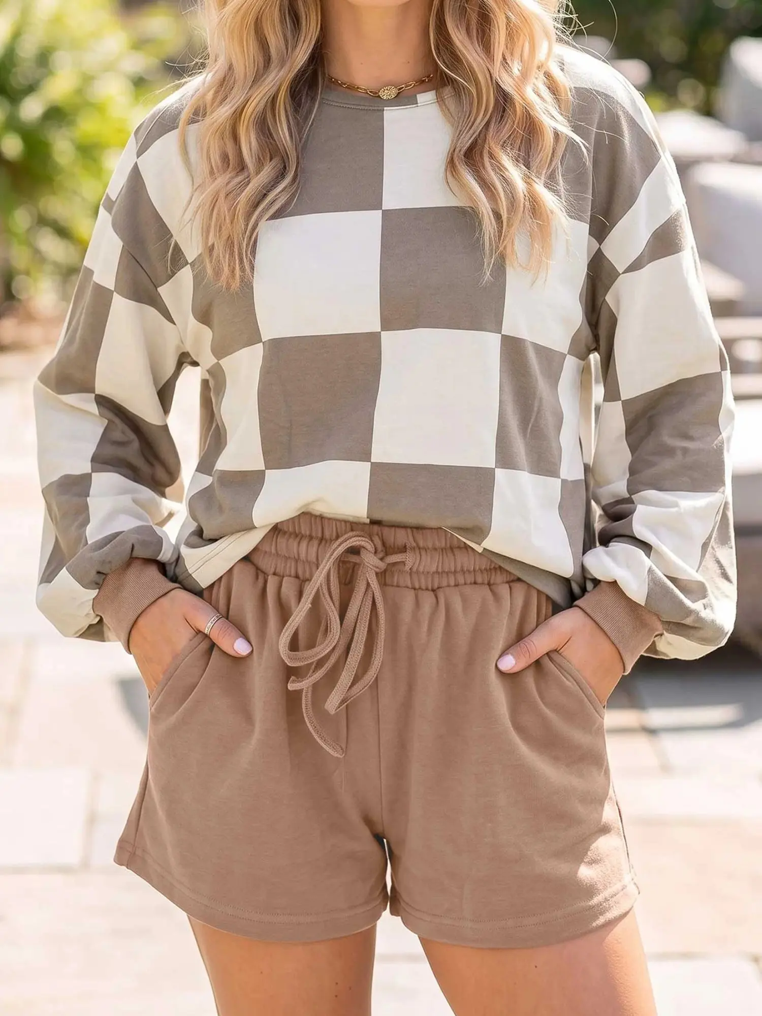 Women’s Checkerboard Plaid 2 Piece Shorts Set, Long Sleeve Relaxed Pullover Top and Drawstring Waist Shorts, Casual Matching Outfit for Everyday Wear, Lounge and Weekend, Womenswear, Suits ,Clothes