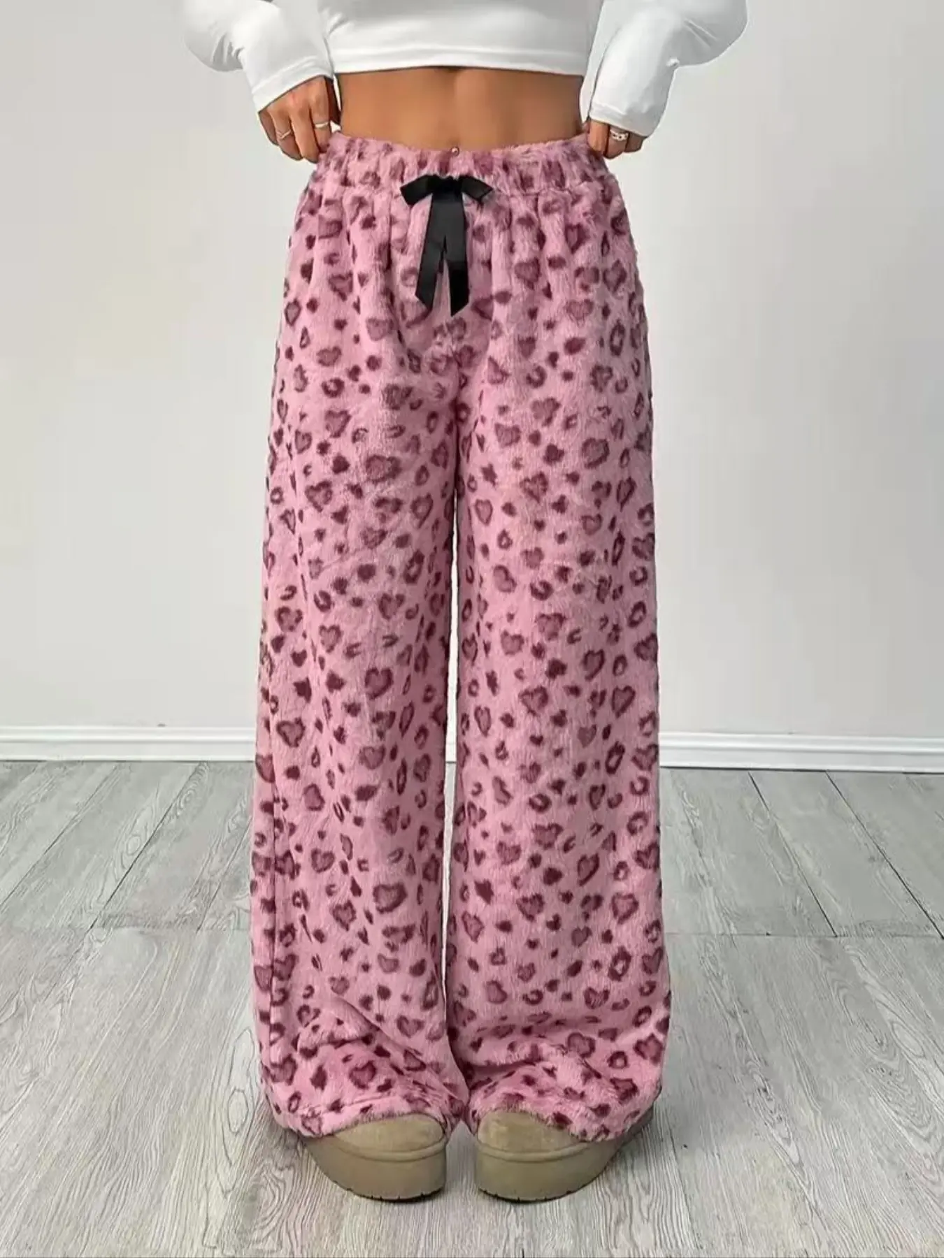 Women's Heart Pattern Faux Fur Wide Leg Pants, Drawstring, Casual Lounge Pants, Casual Loose Fit, Soft Comfortable Fabric, Fall & Winter Fashion, Home Wear