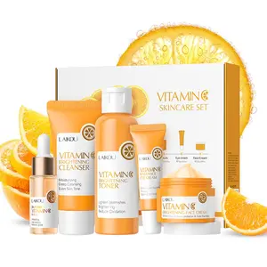 Vitamin C skin care 5-piece set, Moisturizing, meets daily skin care needs, deeply moisturize and nourish, creates vibrant radiant skin, rich in vitamin C ingredients, mild skin care Contains Cleanser, Toner, Serum, Cream, Eye Cream