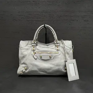 Pre-owned Balenciaga Leather Shoulder Bags 7.8'' R4179 Shoulder Bag C14301405161 1012 T1 Chloe