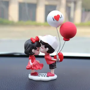 1pc Adorable Couple Ornaments for Vehicles, Vehicle Embellishments, Dolls of a Kissing Couple,Valentine's Day gift