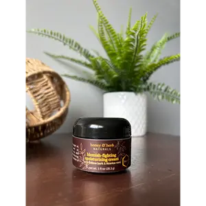 Honey & Herb Moisturizing Cream with Willow Bark & Licorice Root