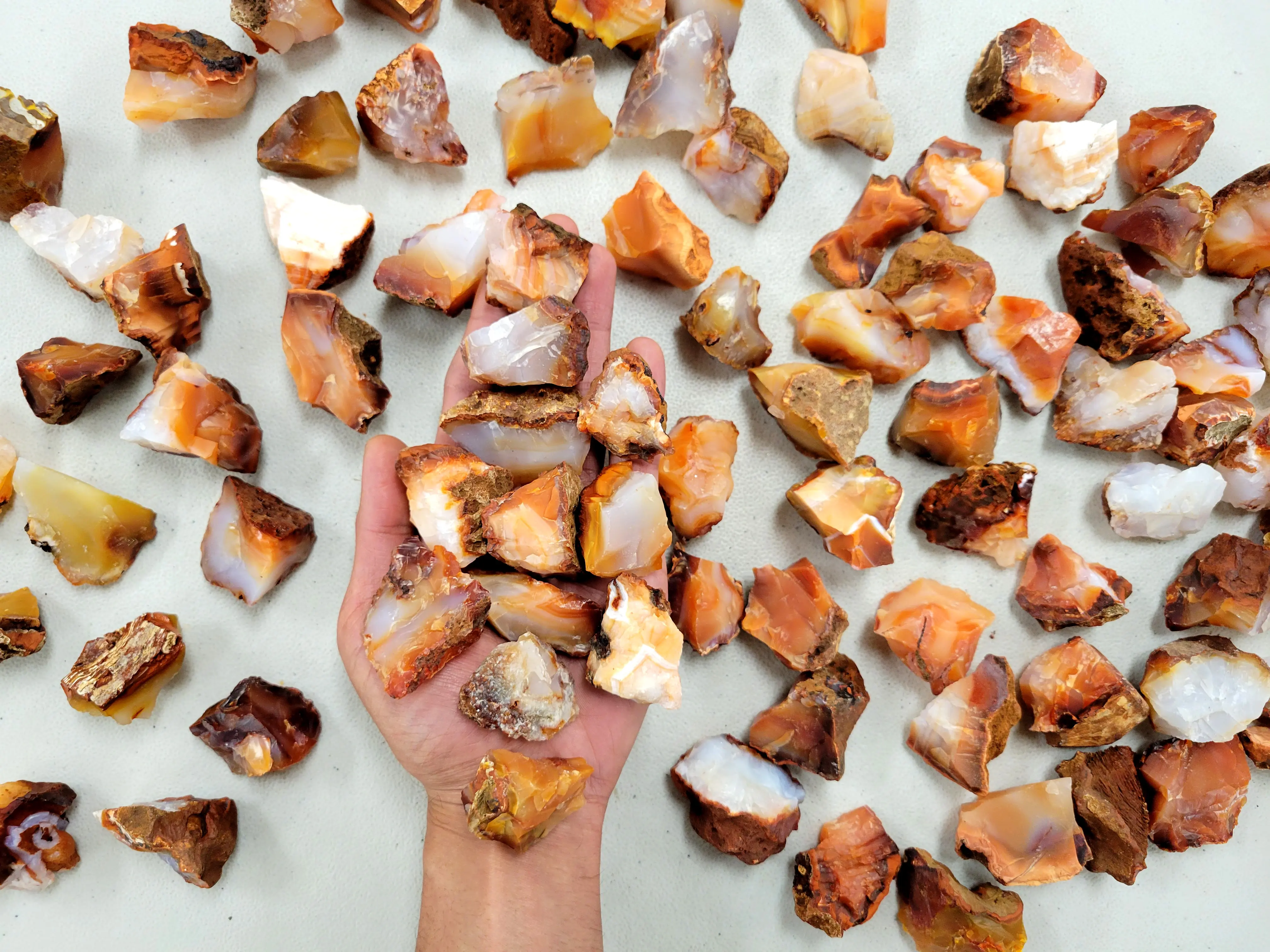 Carnelian Crystals Raw Stones Bulk for Vase Fillers Crystals Healing Tumbling Décor