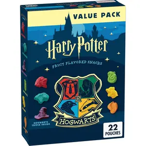 Harry Potter Fruit Flavored Snacks, Fat Free and Gluten Free Snacks, 17.6 oz (22 Pouches),  No colors from artificial sources; Excellent source of vitamin C, Texture Chewy