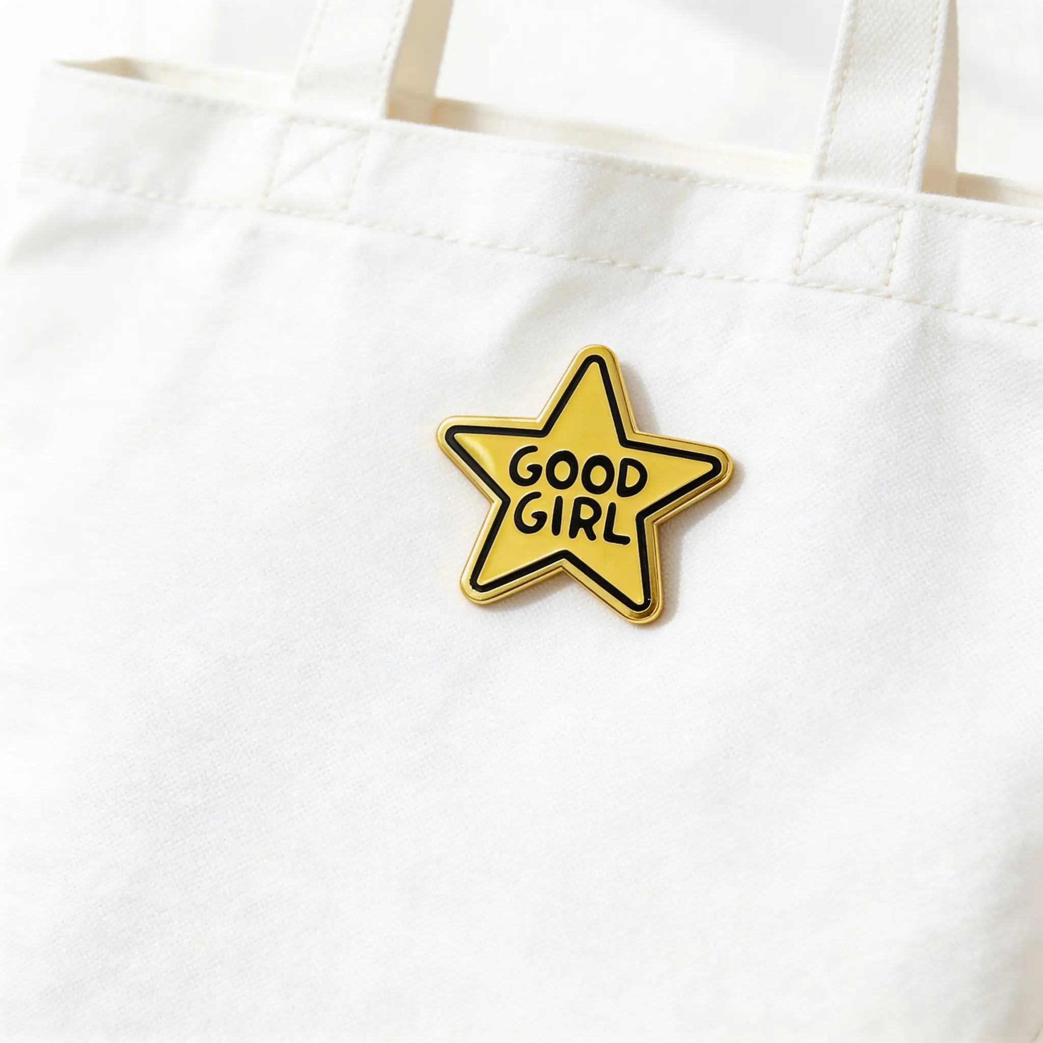 Lacholin Gold-Plated Enamel Pin, 1.25" Good Girl Star Motivational Lapel Badge for Pin Collectors, Lightweight Accessory for Backpacks & Clothing, Lapel Pins