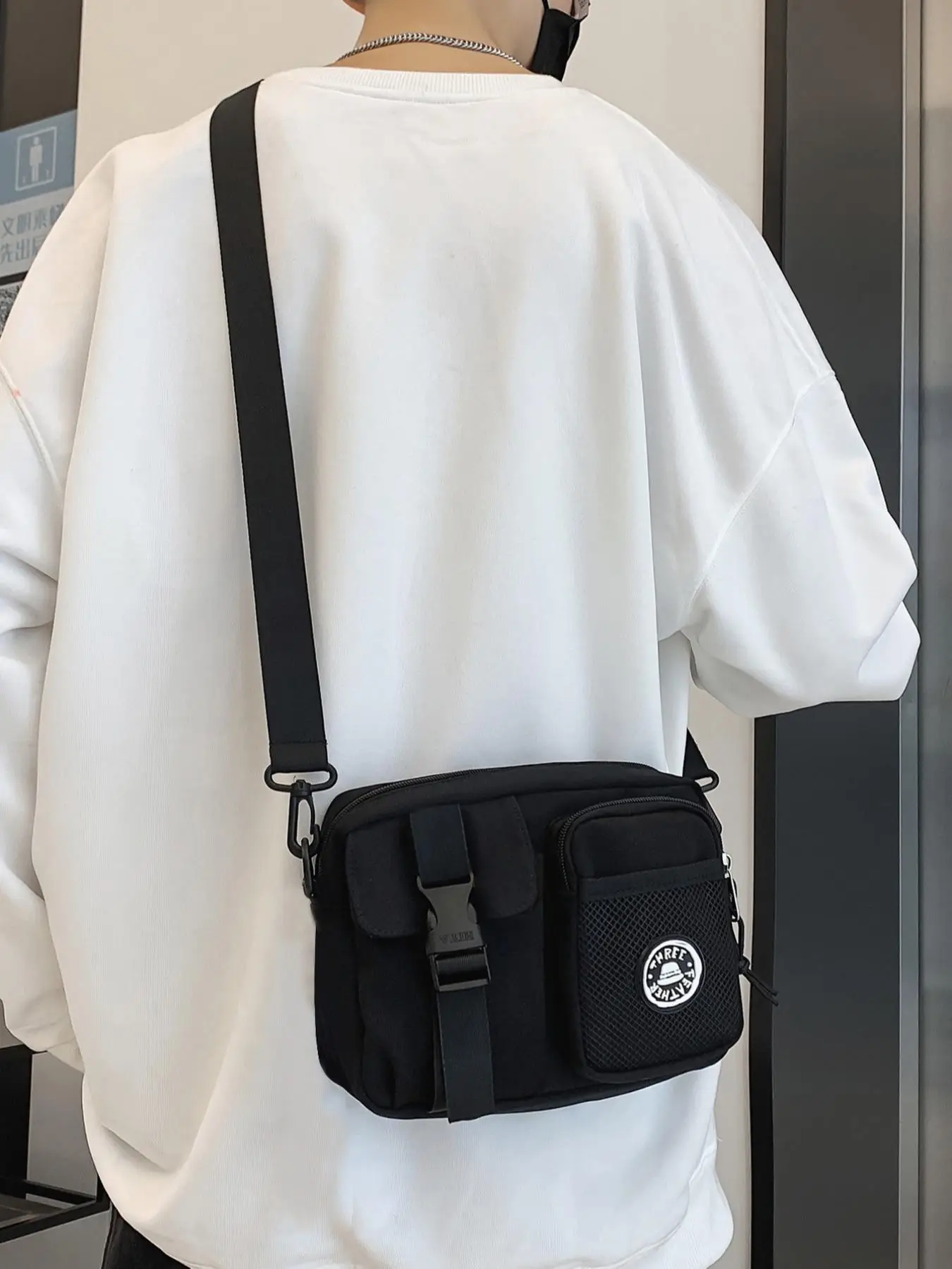 Father's Day Gifts, Men's Casual Plain Nylon Buckle Design Crossbody Bag, 1 Piece Trendy 2025 Matching Message Bag, Trendy Multi-pocket Zipper Sports