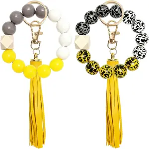 2 Pack Beaded Keychain Wristlet for Women, Bracelet Keychain Set with Wood Beads, Cute Adjustable Wristlet Accessory