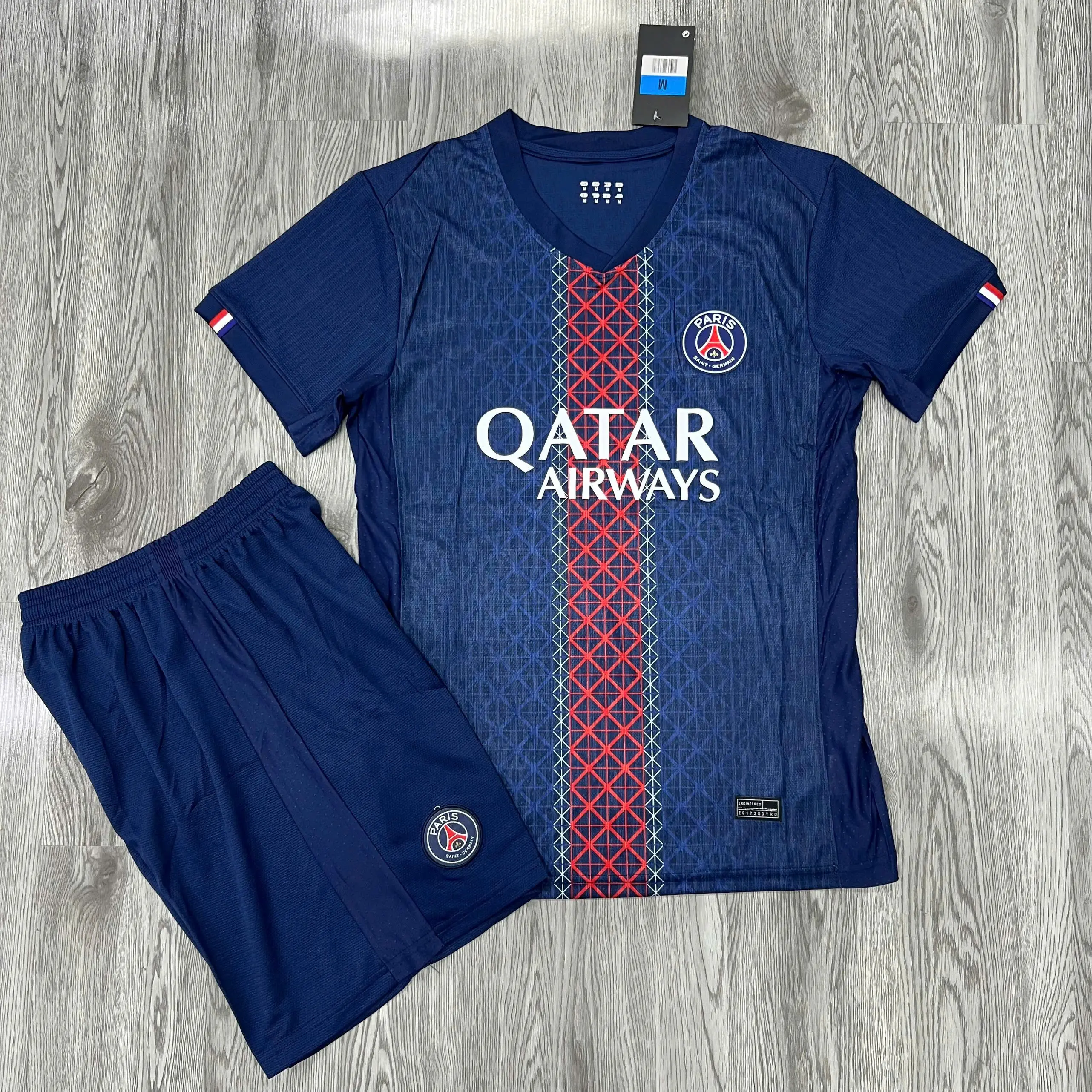 Season 2025/26 Men's Classic Navy Football Kit