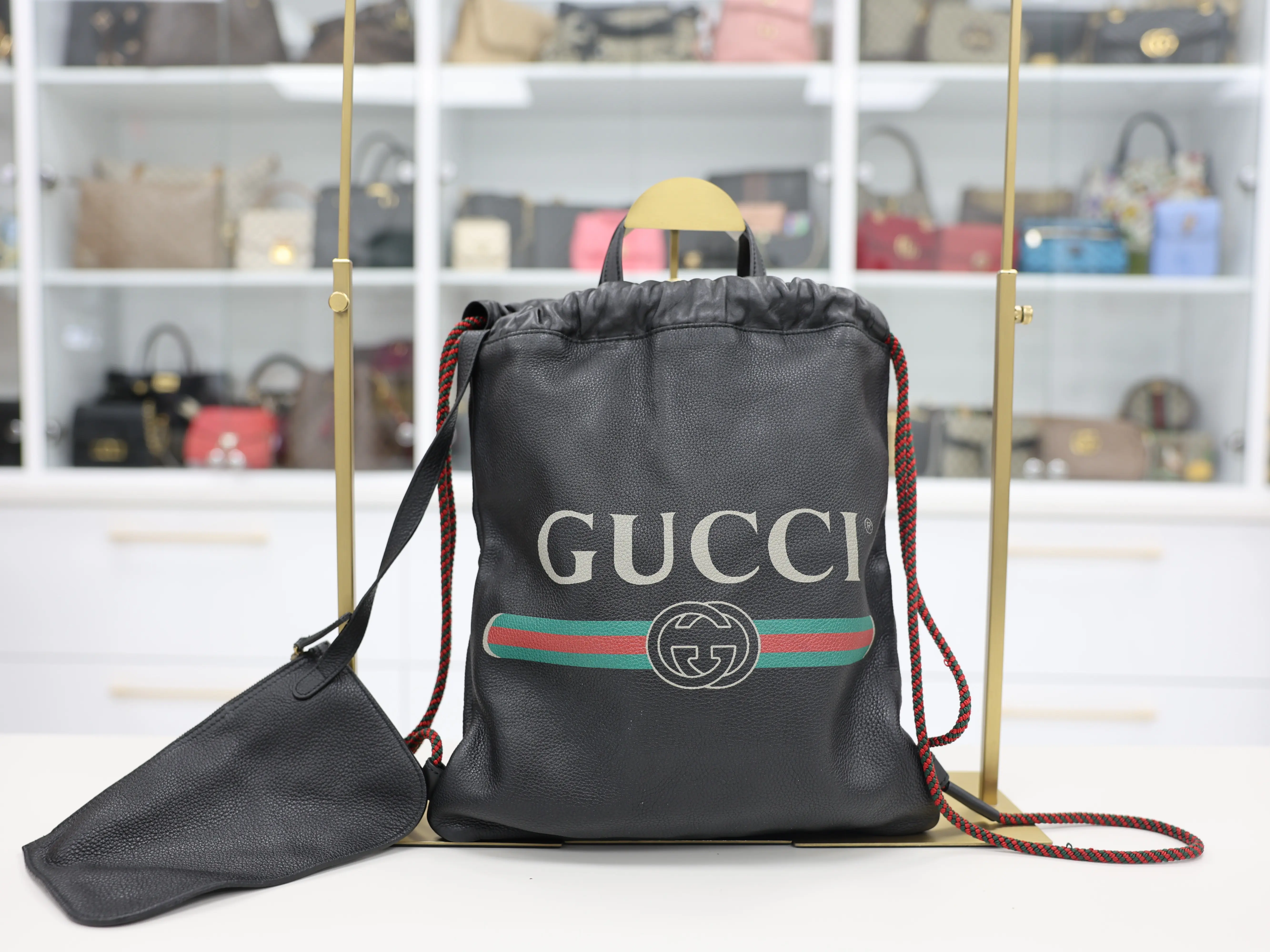 Pre-owned GUCCI GG LEATHER Backpacks GUCCI PRINT RETRO LOGO DRAWSTRING BACKPACK