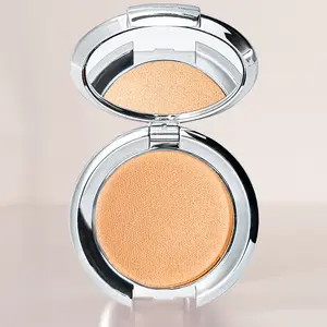 Powder Highlighter in GODDESS