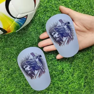 1 Pair Lightweight High-Quality Mini Soccer Shin Guards | Thick Durable Sports Knee Pads for Men and Women | Suitable for Yoga, Soccer, Basketball, etc. Sports Training Gear, Shockproof Protective Equipment