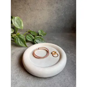 CLOUD Concrete Tray, Pebble Tray, Minimalist Catchall, Jewelry Display, Chunky Dish, Cement Trinket Plate, Vanity Organizer, Japandi Decor