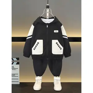 NewNew Spring And Autumn Stylish Warm Outdoor Jackets for Young Children, Featuring a Windproof Design.These Korean-Style Loose And Comfortable Zip-Up Hooded Jackets Are Suitable for Boys And Can Also Be Worn by Girls
