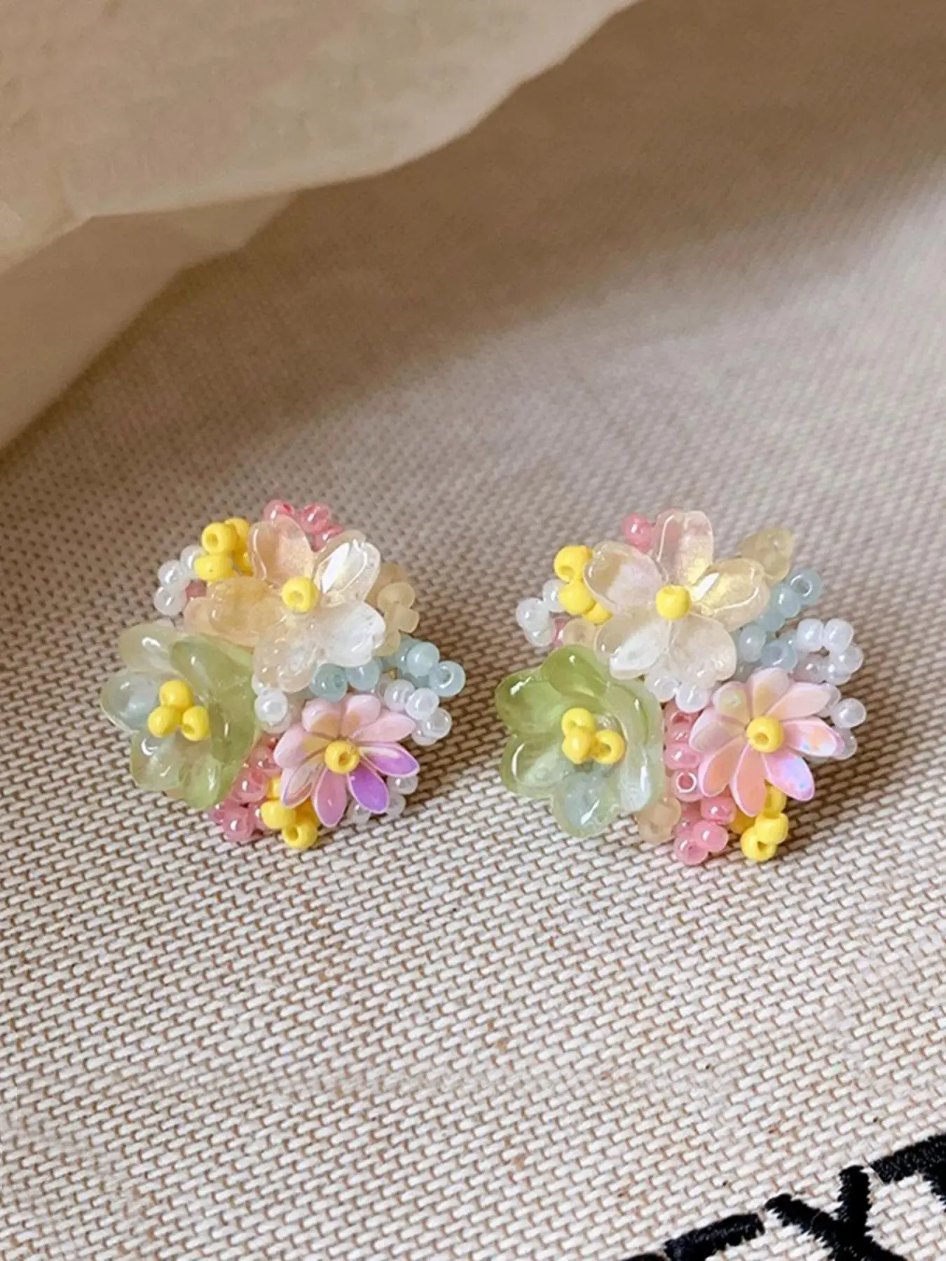 Cute Flower Design Beaded Earrings, Lightweight Earring, Fashionable Jewelry for Women & Girls, Trendy All-match & Exquisite Jewelry for Birthday Gift, Stud Earring Jewelry