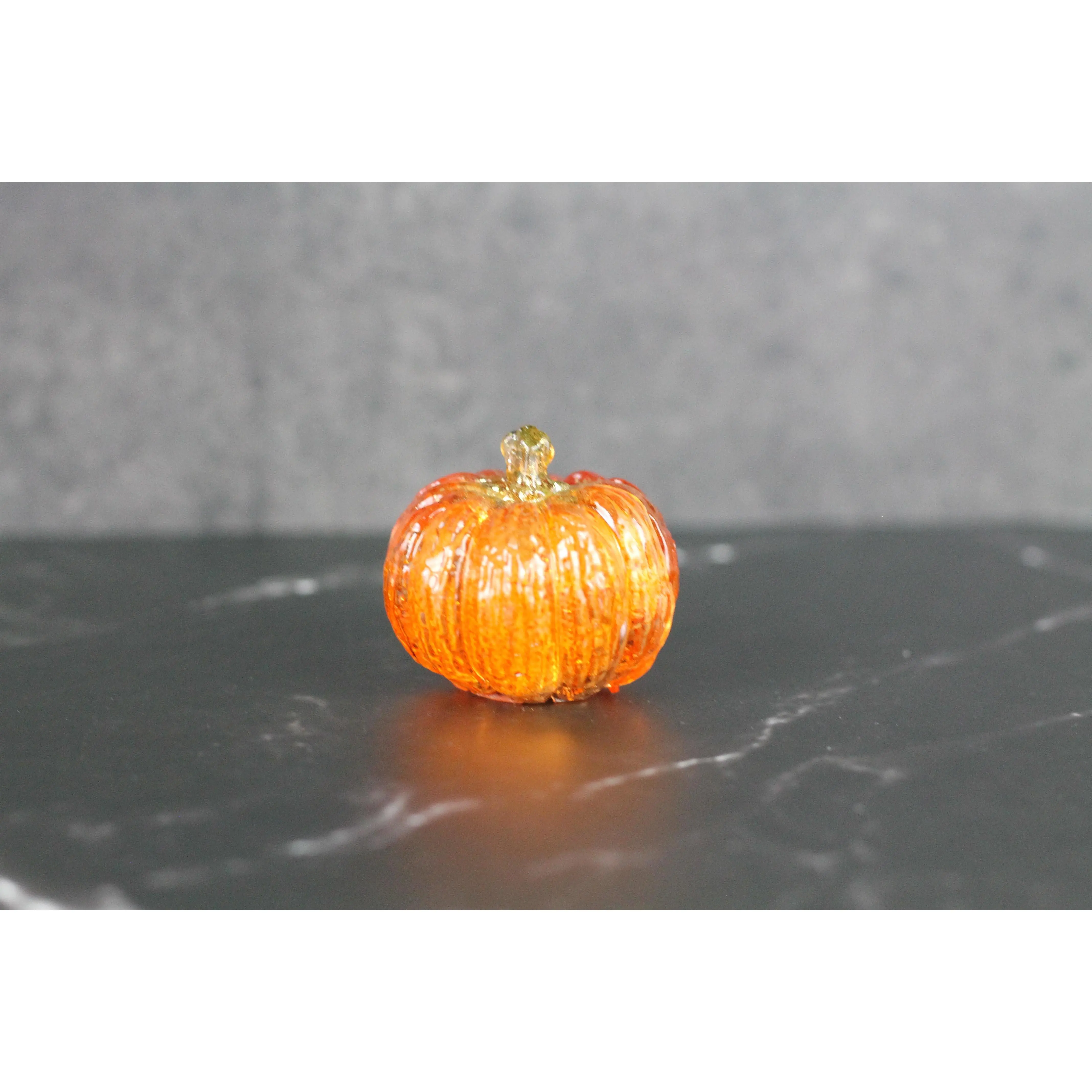 Artisanal Pumpkin Spice Tea Bomb - Flavored Tea Sphere for Hot Beverage Preparation