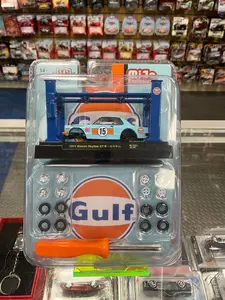 M2 Machines 1971 Nissan Skyline GT-R Gulf Model Kit 37000-MJS01