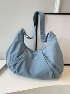 Minimalist and relaxed casual style armpit bag, fashionable solid color versatile large capacity single shoulder crossbody bag, pleated body and side zipper pocket design, suitable for daily commuting and shopping in the mall