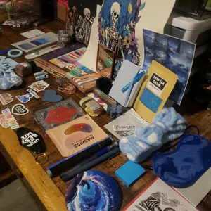 Book Bestie Bundle > The best bundle a bookish babe could ask for!