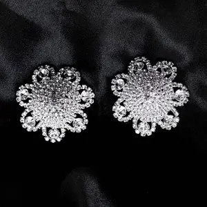 DNS WEAR Crystal Flower Nippy Pasties: Sparkling Flower-Shaped Crystal Accessories