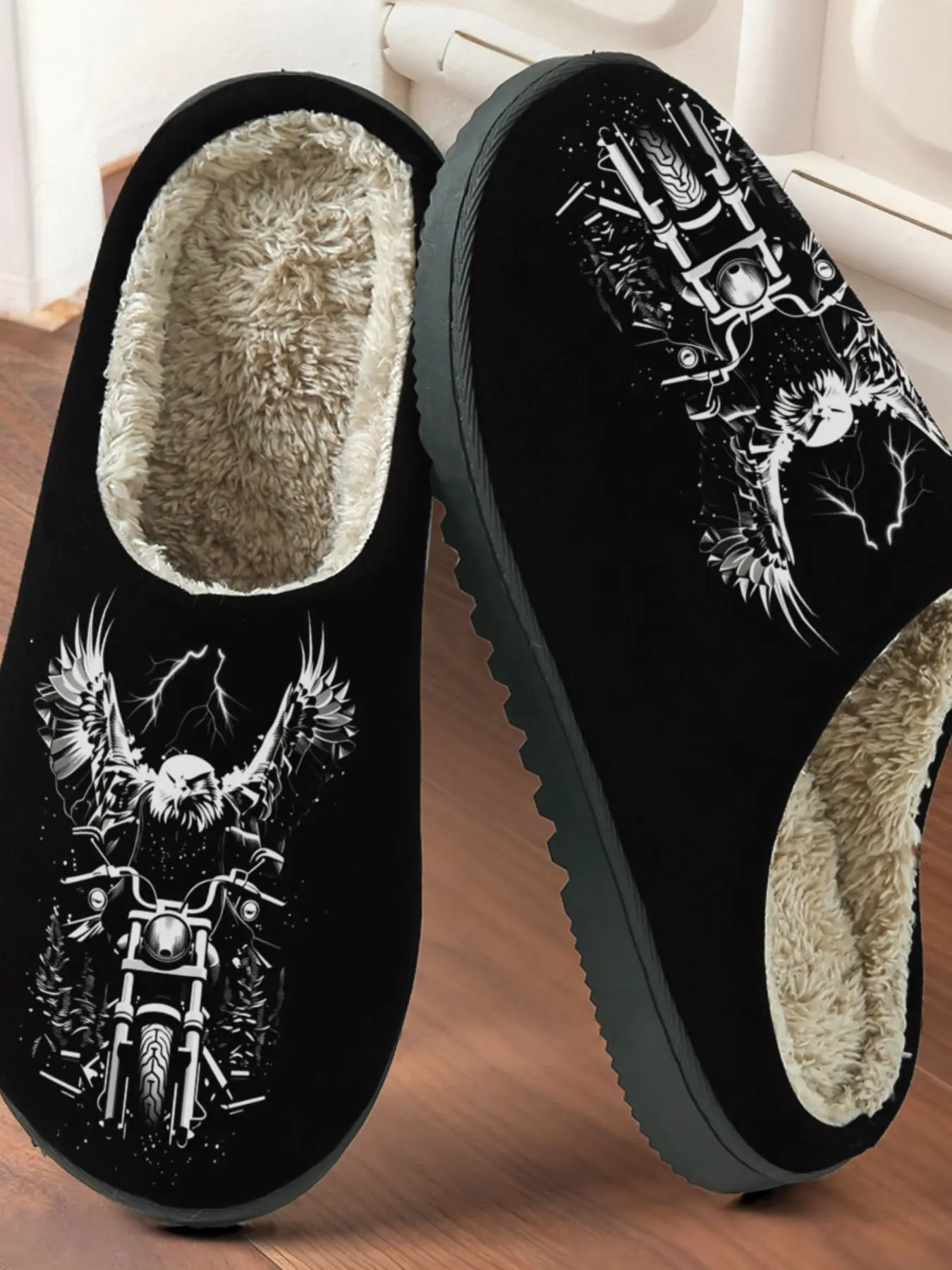 Motorcycle Skull Printed Cotton Slippers, Punk Style, Fuzzy Lining, Non-Slip Thick Sole, Home Use, Rubber House Shoes, Men and Women, Fall Winter Warm Shoes, Fluffy Home Slippers