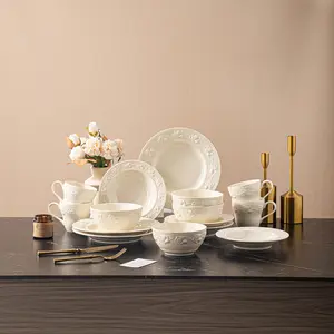 8/16 piece ceramic tableware set, retro light luxury embossed strawberry pattern, including salad bowls, plates and cups, suitable for restaurants, hotels, home kitchens, parties, Christmas, New Year, Easter, for friends, lovers, family, souvenirs