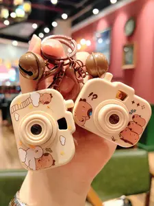 Creative Capybara Glowing Projection Camera Keychain Series Figures, Cute Cartoon Water Pig Backpack Pendant, Couple Small Gift, 2 Pieces Set