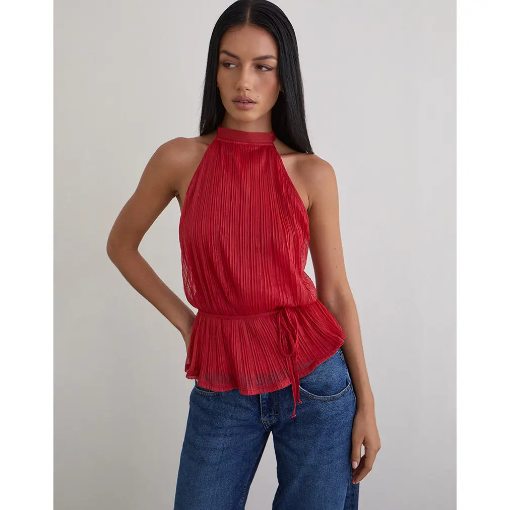 Brienne Top in Shimmer Plisse Red