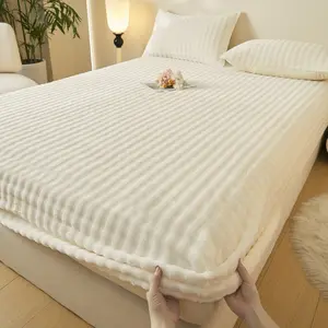 1pc Ultra Soft Faux Rabbit Fur Plush Bed Cover – Elastic Fitted & Machine Washable, Warm Light Beige, Skin-Friendly, Non-Shedding & No Fading, Perfect for Bedroom & Guest Room Comfort, Fluffy Cozy Bedding, Durable Luxury Home Décor for Comfort Seekers