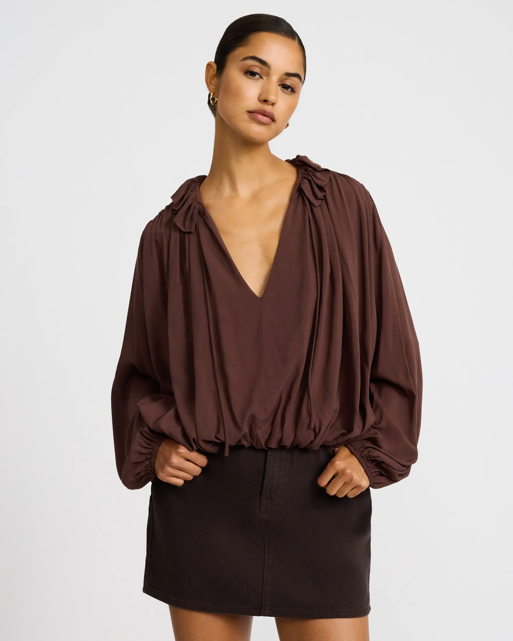 Express Tie Front V-Neck Long Sleeve Ruched Top