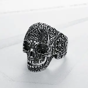 Gothic Halloween Gift, Hip-hop Punk Style Carved Pattern Skull Stainless Steel Men's Ring Accessory
